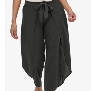 Black tie pants 24-25”